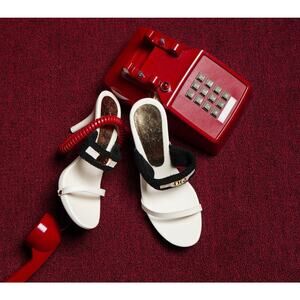 39 Dolce & Gabbana Black & White Logo Mules